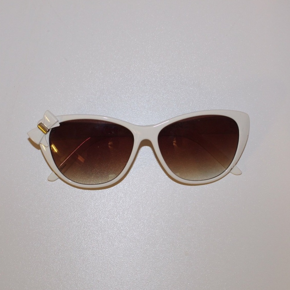 Candies Sunglasses with Bow